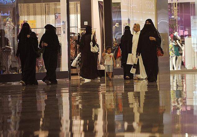 saudi arabesque - enjoyable shopping in saudi malls