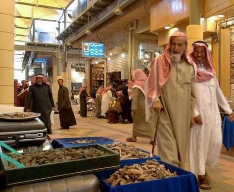 saudi arabesque - oud in saudi souk