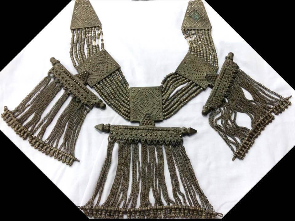 saudi arabesque - saudi silver vintage necklace 2